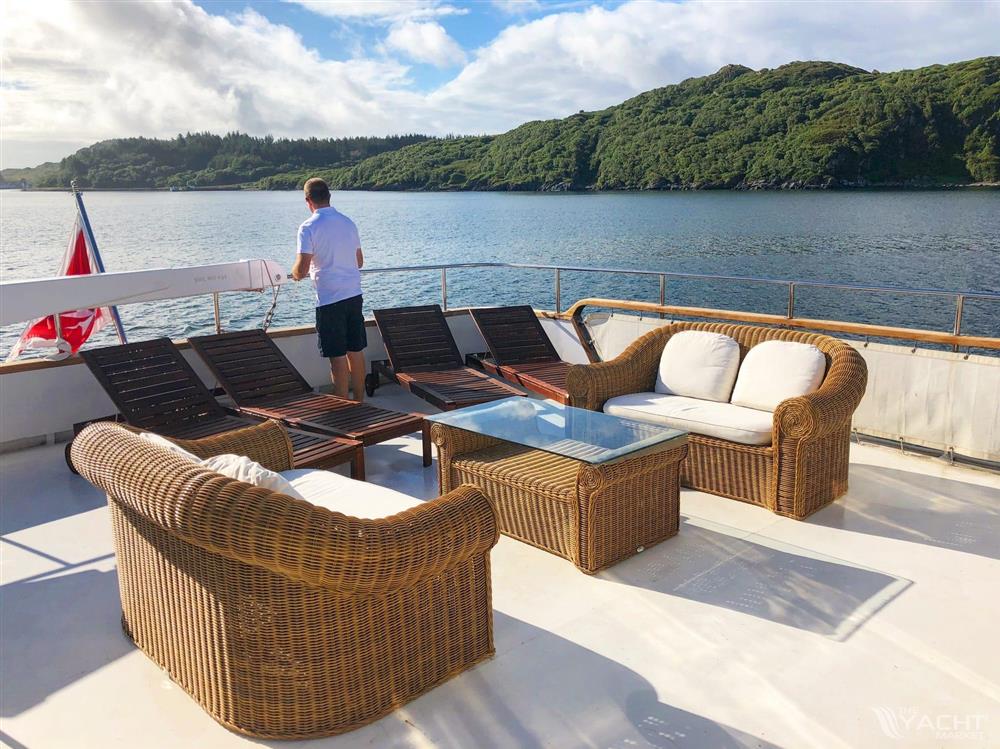 2000 Explorer Trawler 34m for sale (photo 7)