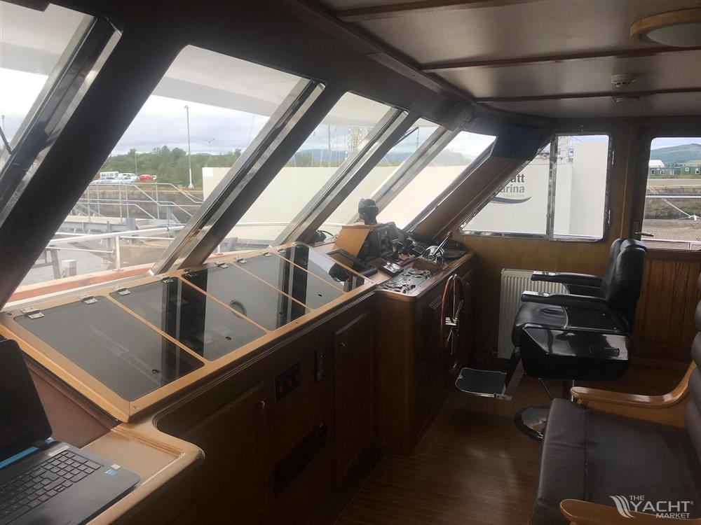 2000 Explorer Trawler 34m for sale (photo 11)