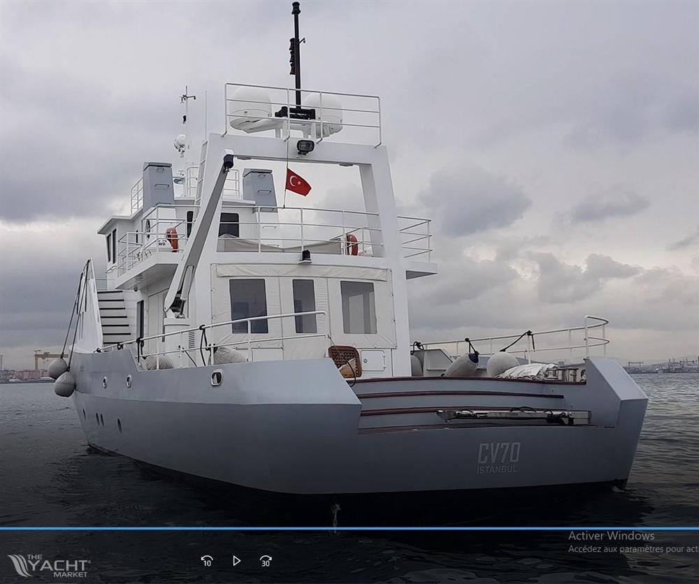 2005 Explorer 70' zu verkaufen (photo 2)