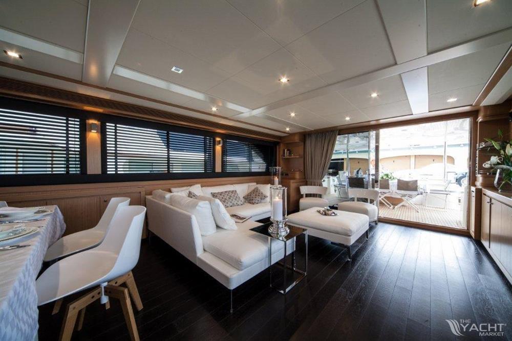 2010 Ferretti Yachts Custom Line en venta (photo 6)