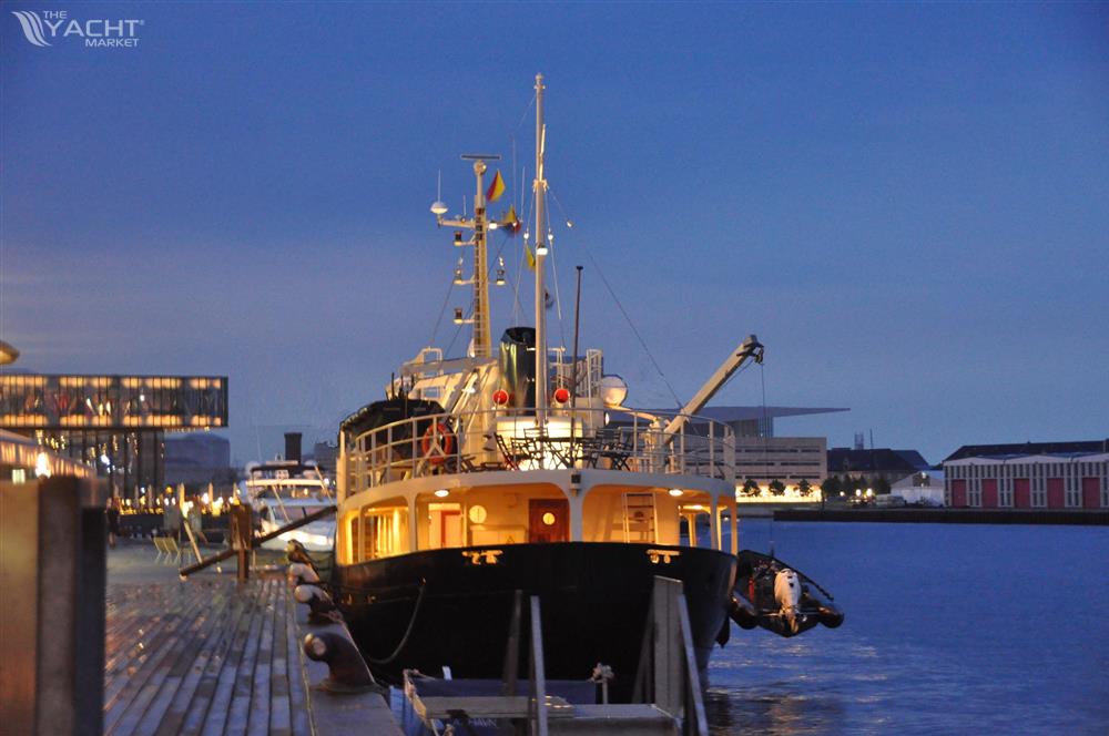 2012 Explorer 35m Trawler for sale (photo 3)