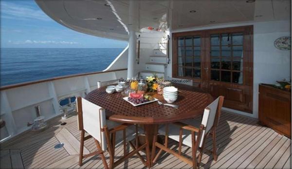 2001 Benetti SD 24m for sale (photo 3)