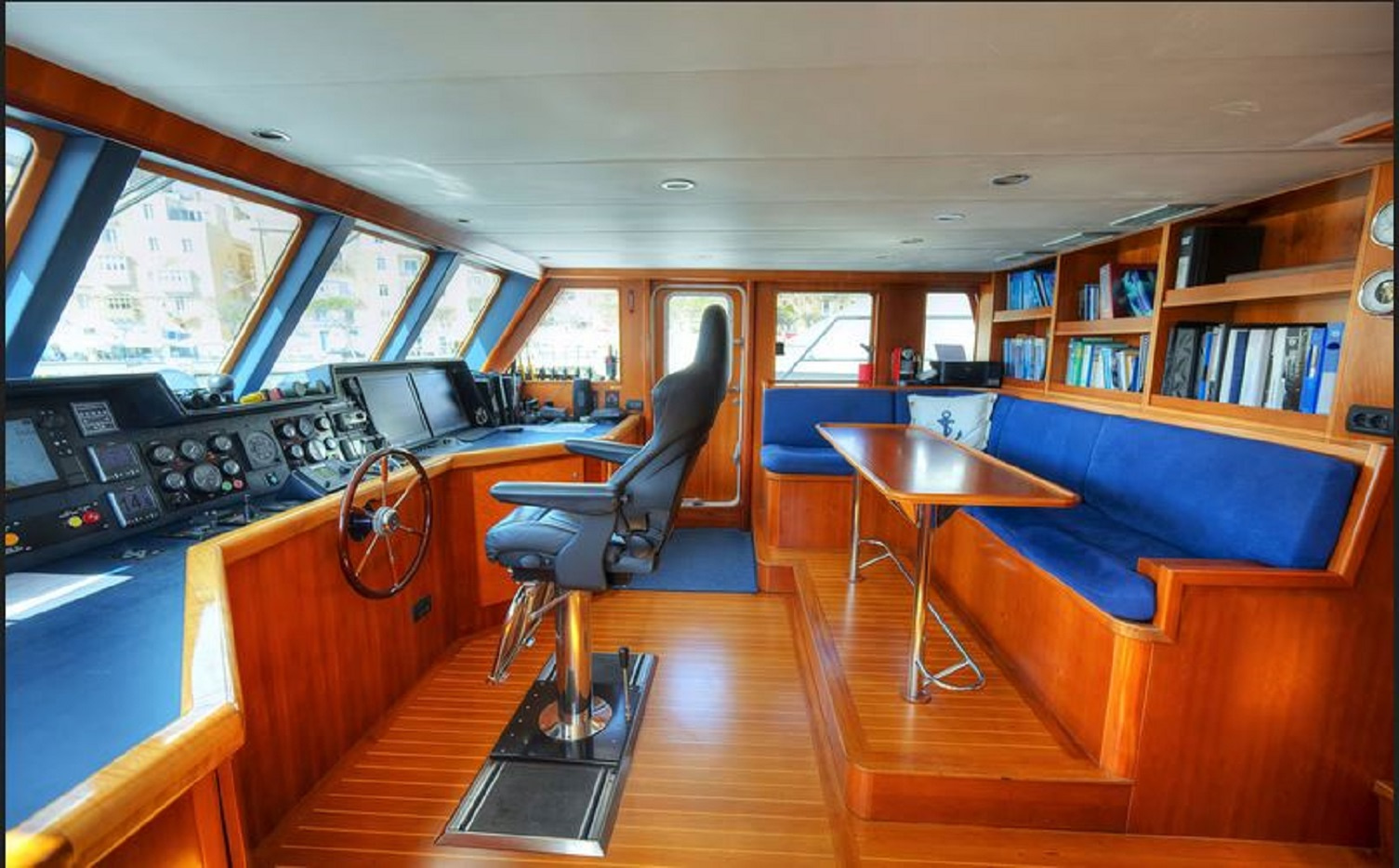 2027 SEATON 85'Explorer zu verkaufen (photo 16)