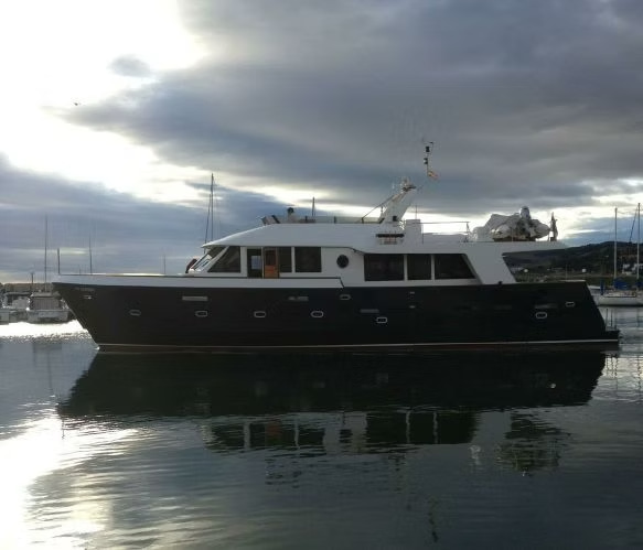2011 Trawler 70 zu verkaufen (photo 1)