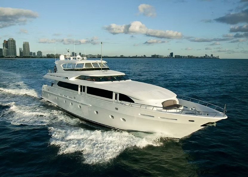 2000 Intermarine 105 zu verkaufen (photo 1)