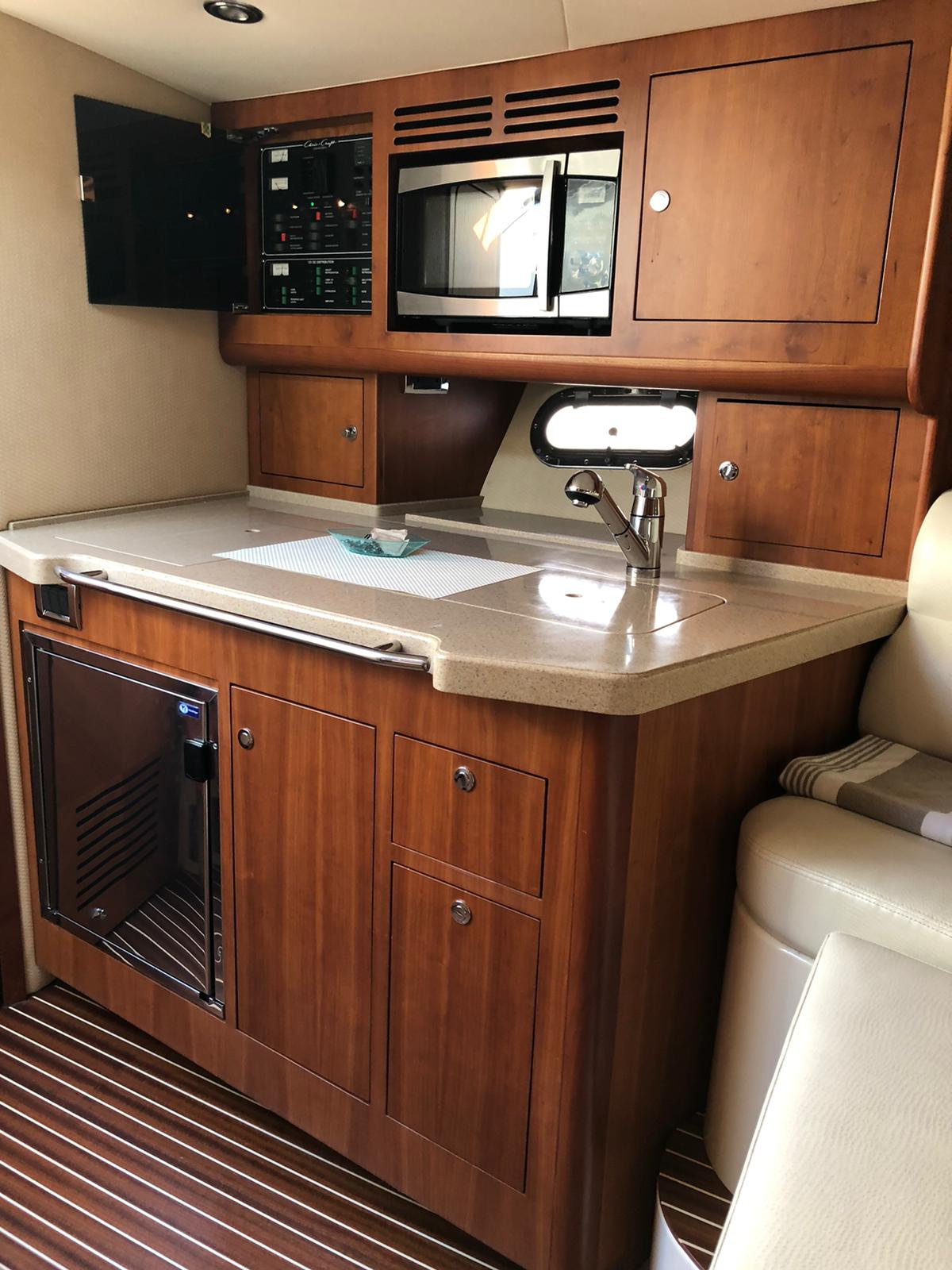2007 Chriss Craft Corsair 36 for sale (photo 10)