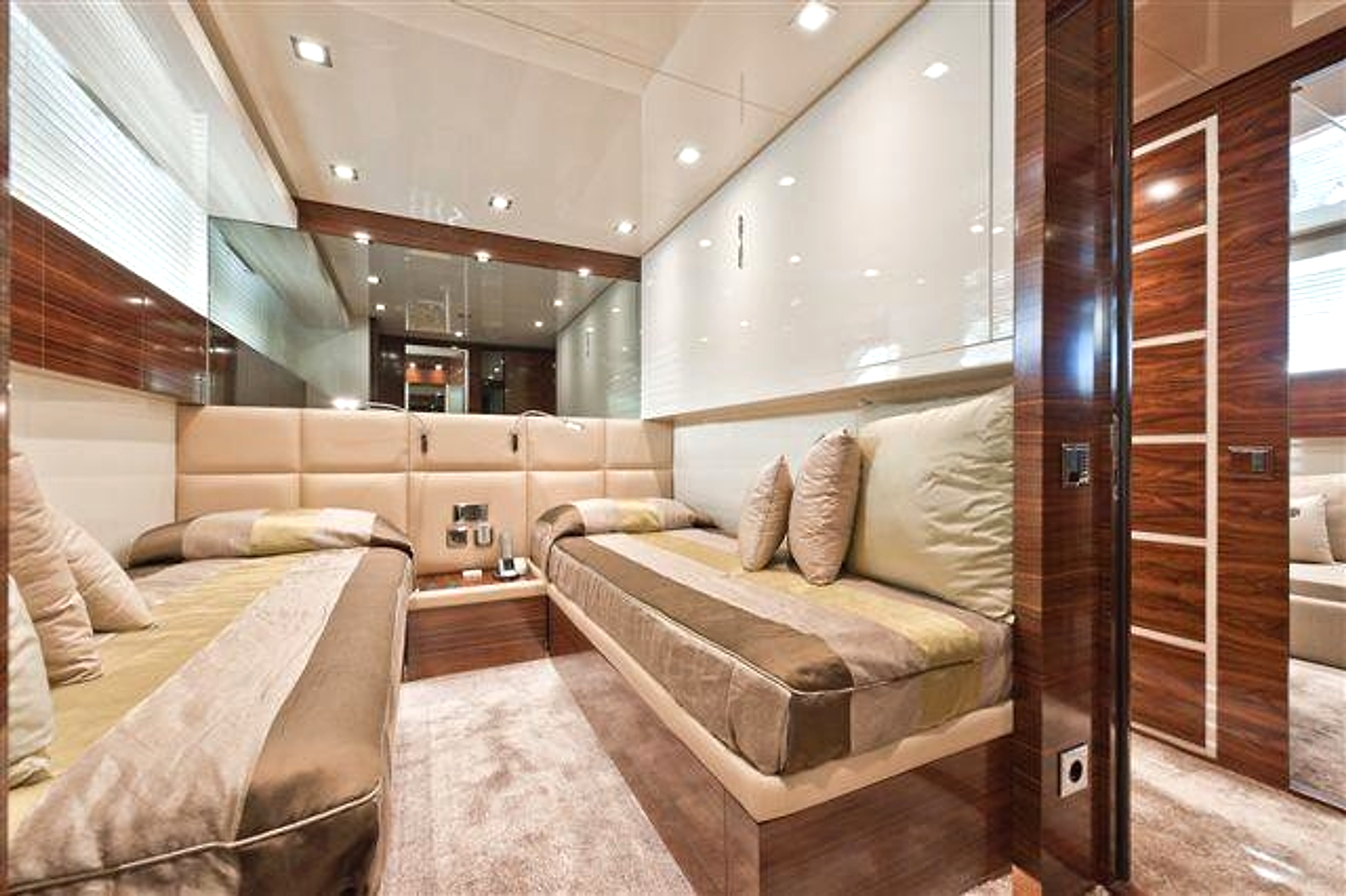 2010 San Lorenzo 88 te koop (photo 11)
