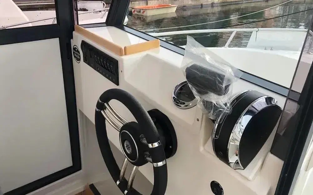 2025 Ocqueteau Ostrea 600 en venta (photo 9)