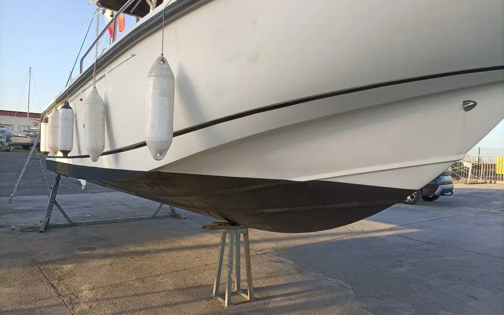 2001 Boston Whaler 26 Outrage for sale (photo 8)