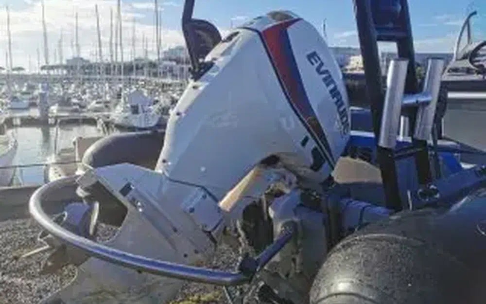 2015 3D Tender Patrol 650 te koop (photo 3)