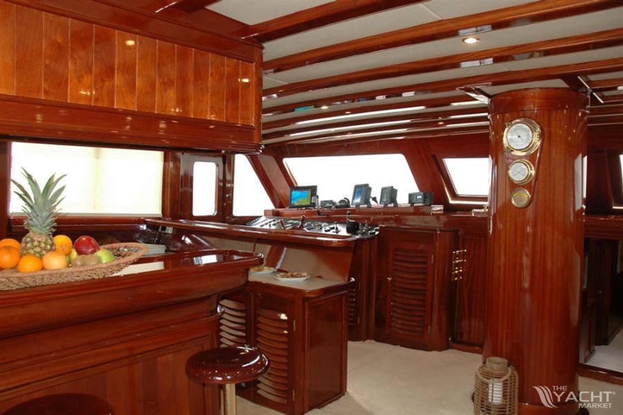2000 Mega Wooden Motor Sailer 38m. à vendre (photo 9)