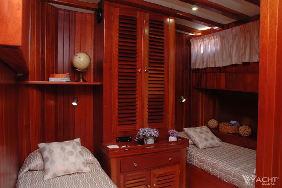 2000 Mega Wooden Motor Sailer 38m. à vendre (photo 12)