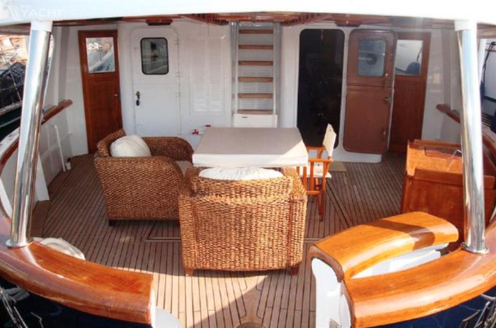 1986 Sutphen Steel Motor Sailer for sale (photo 4)