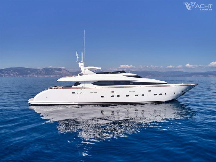 2010 Maiora 33DP à vendre (photo 2)