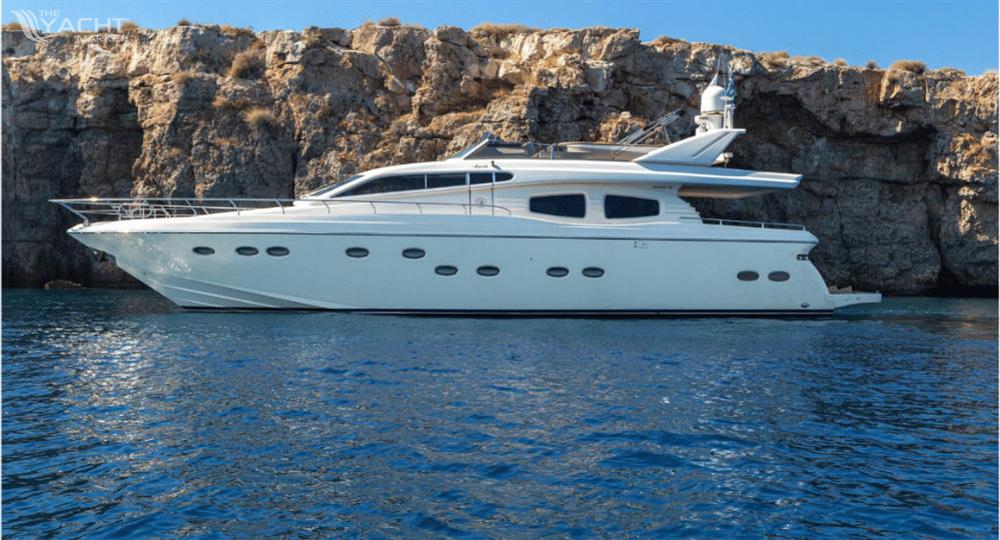 2001 Rizzardi Posillipo à vendre (photo 2)