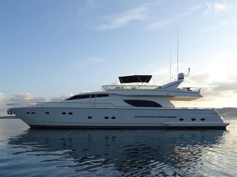 2000 Ferretti Yachts 80 zu verkaufen (photo 1)