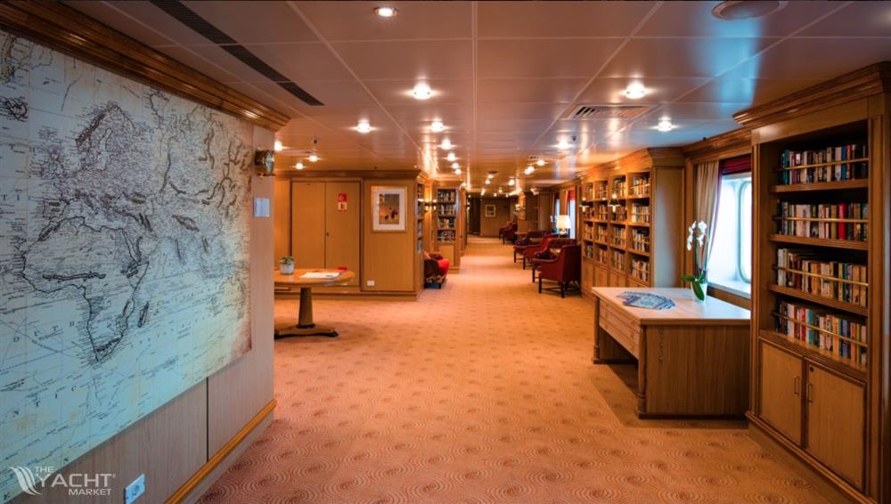1996 Commercial Boats Cruise Ship 135m for sale (photo 6)