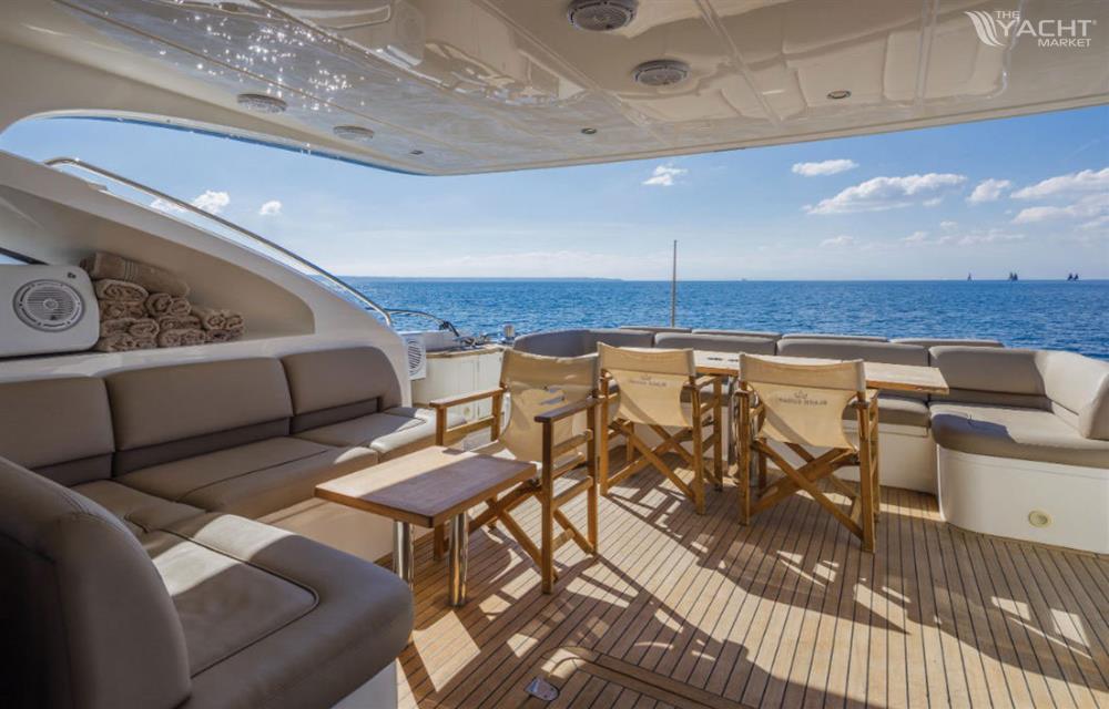 2010 Princess V78 for sale (photo 4)