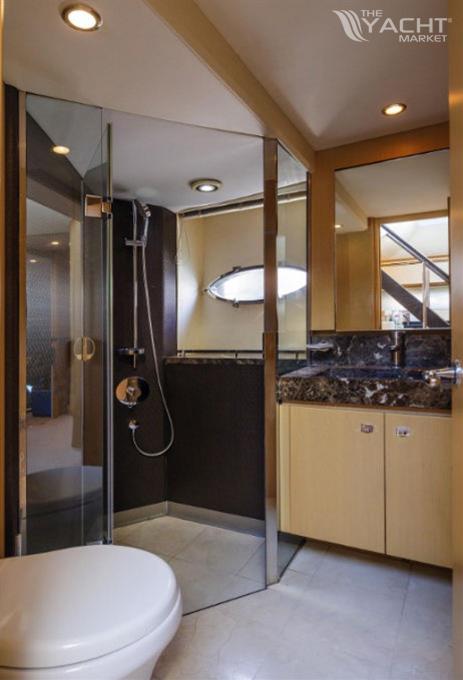 2010 Princess V78 for sale (photo 20)