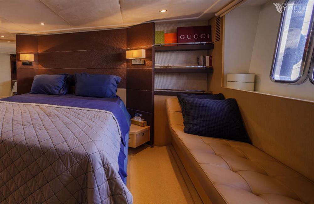 2010 Princess V78 for sale (photo 23)