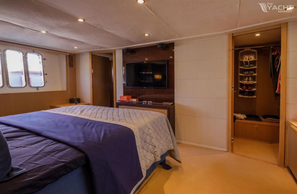 2010 Princess V78 for sale (photo 24)