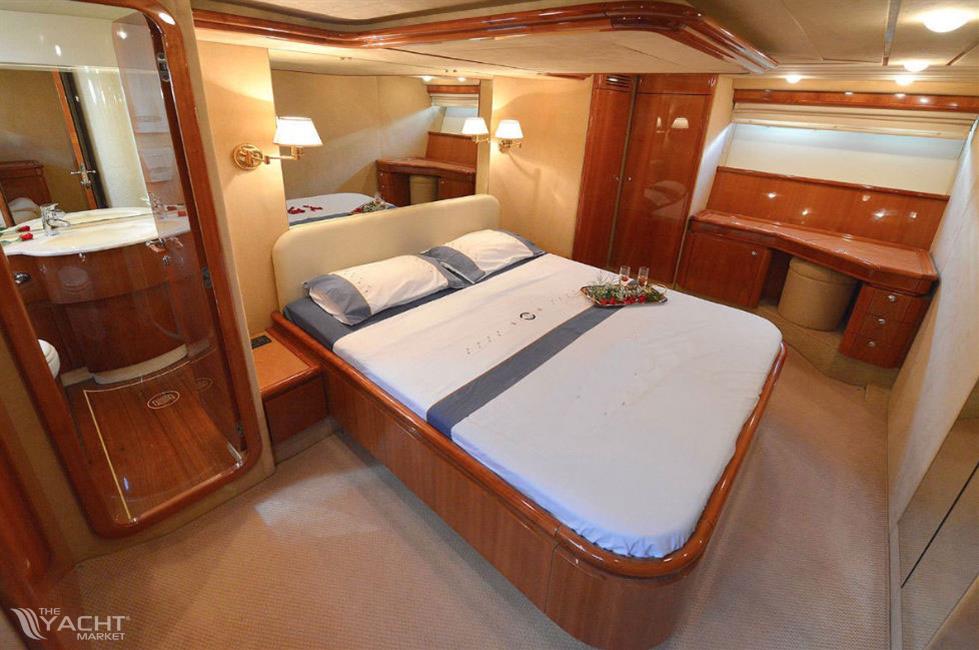 2001 Ferretti Yachts 680 zu verkaufen (photo 7)