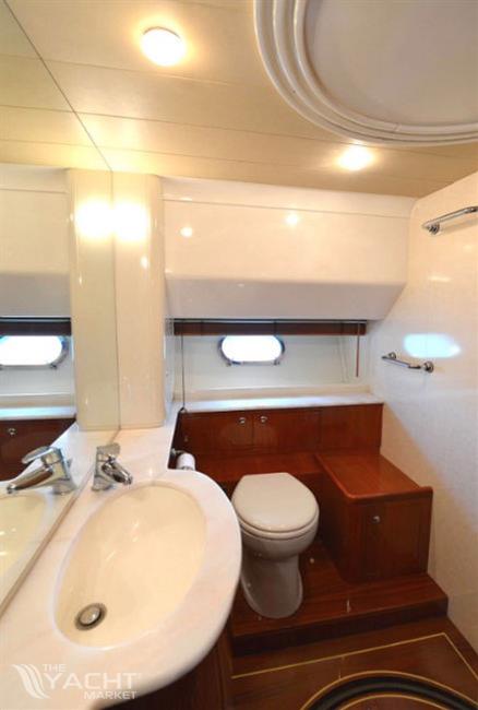 2001 Ferretti Yachts 680 zu verkaufen (photo 10)