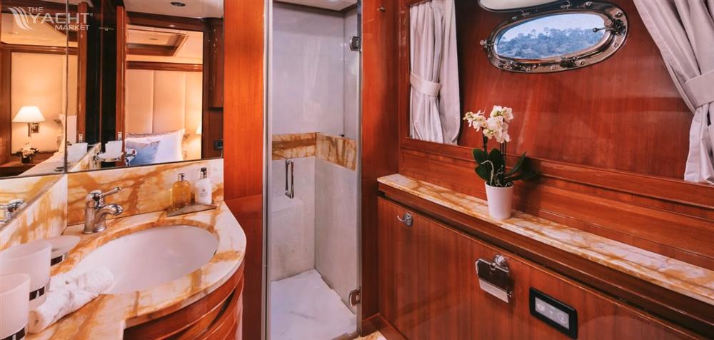 2006 Posillipo Technema 95S for sale (photo 25)