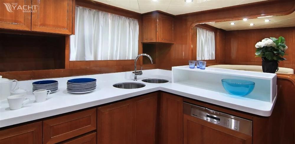 2006 Posillipo Technema 95S for sale (photo 27)