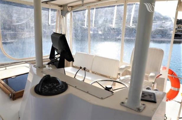 1986 Bertram 54 for sale (photo 8)