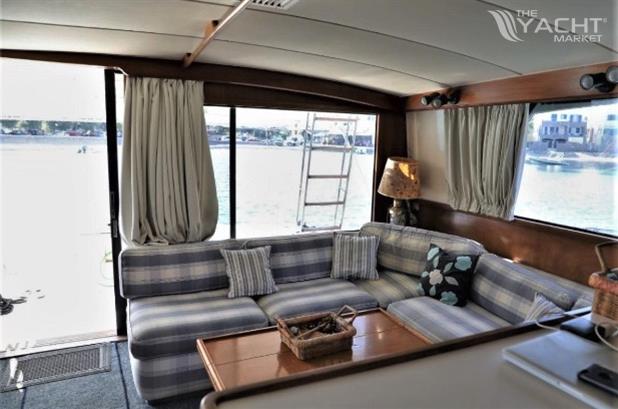 1986 Bertram 54 for sale (photo 9)