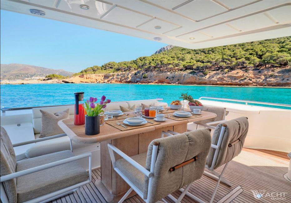 2006 Ferretti Yachts 731 à vendre (photo 4)