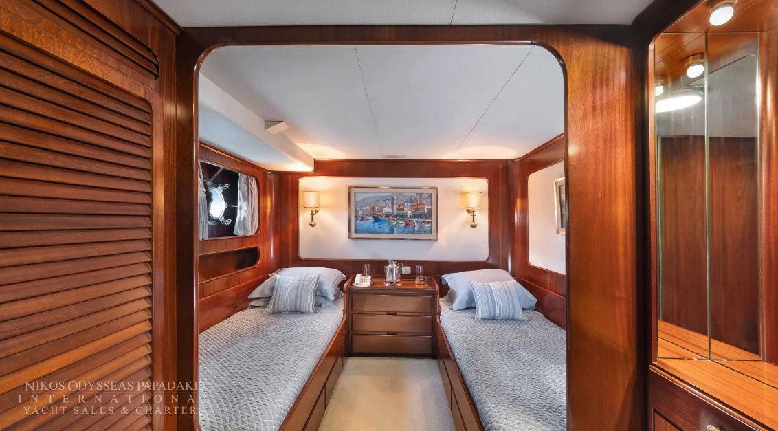 1982 Benetti 37.60m na sprzedaż (photo 20)