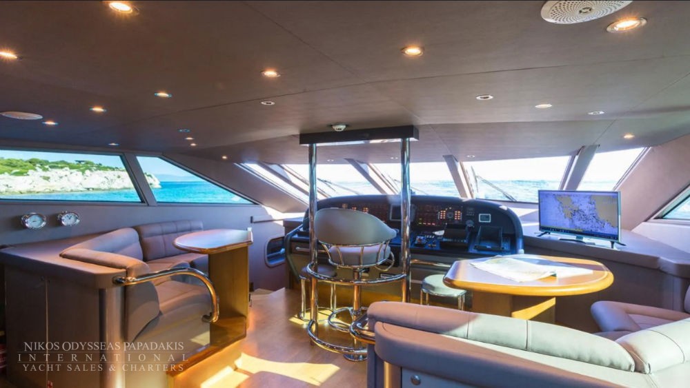 1994 Devonport 42m for sale (photo 10)