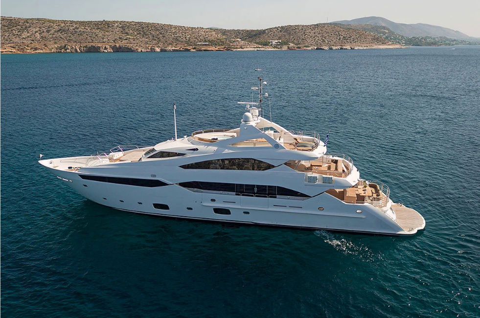 2011 Sunseeker 40m for sale (photo 1)