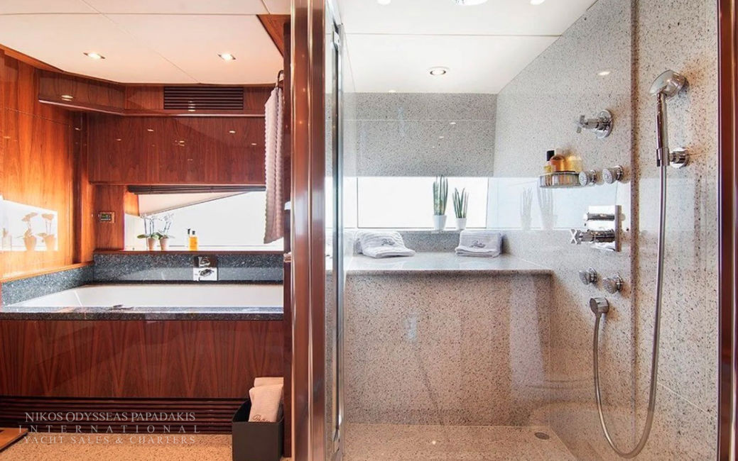 2011 Sunseeker 40m for sale (photo 38)