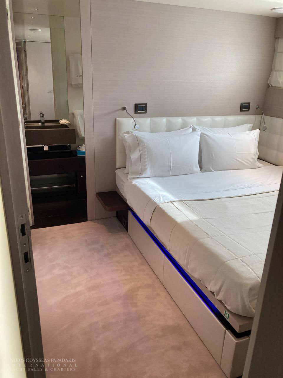 2011 Tecnomar 100 te koop (photo 21)