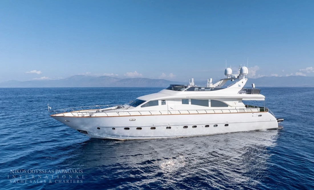 2004 Leopard 26 Flybridge for sale (photo 3)