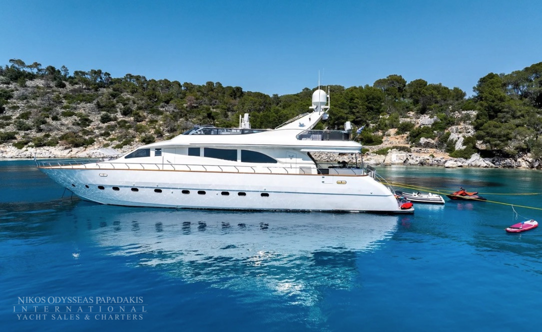 2004 Leopard 26 Flybridge for sale (photo 4)