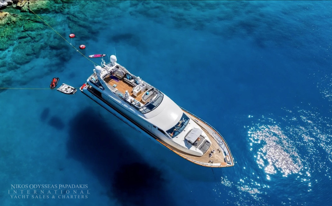 2004 Leopard 26 Flybridge for sale (photo 11)