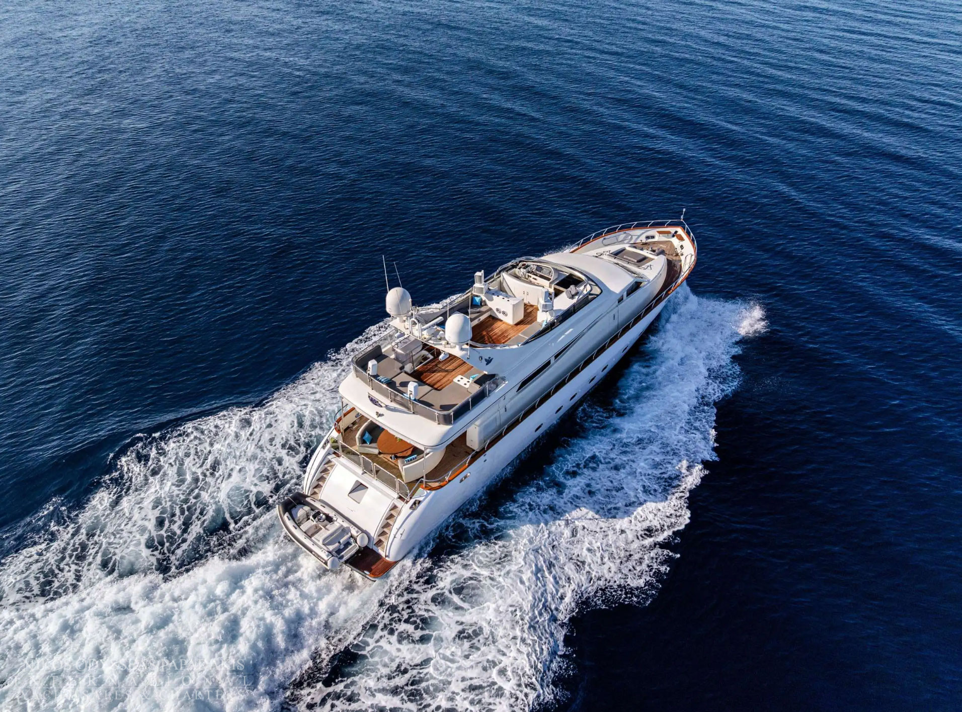 2004 Leopard 26 Flybridge for sale (photo 14)
