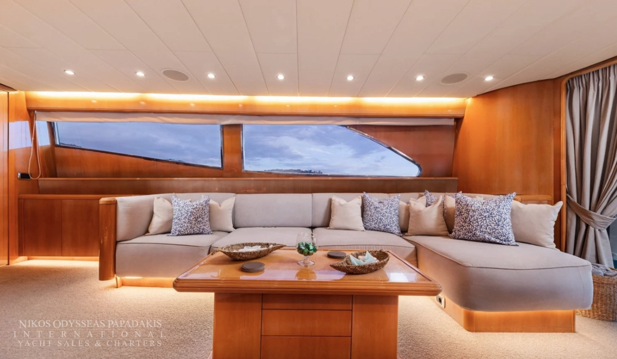 2004 Leopard 26 Flybridge for sale (photo 23)