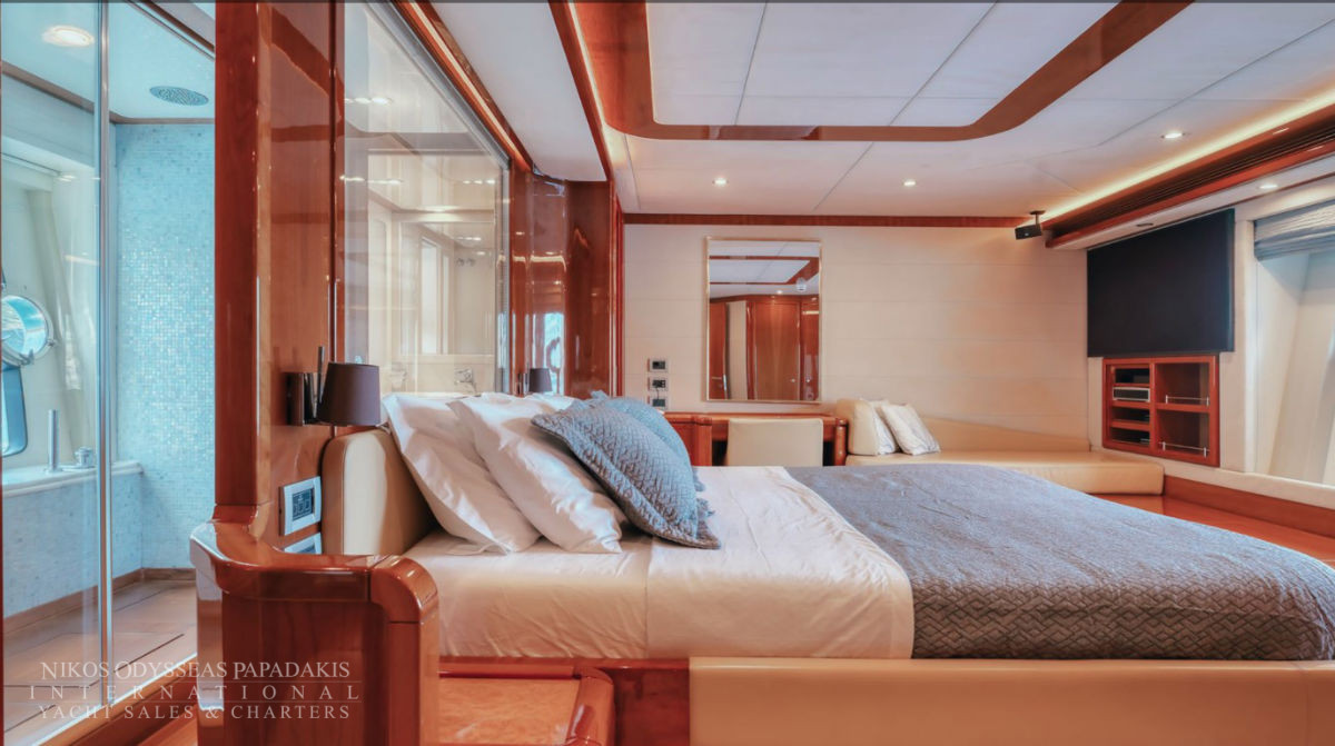 2006 Ferretti 830 in vendita (photo 13)