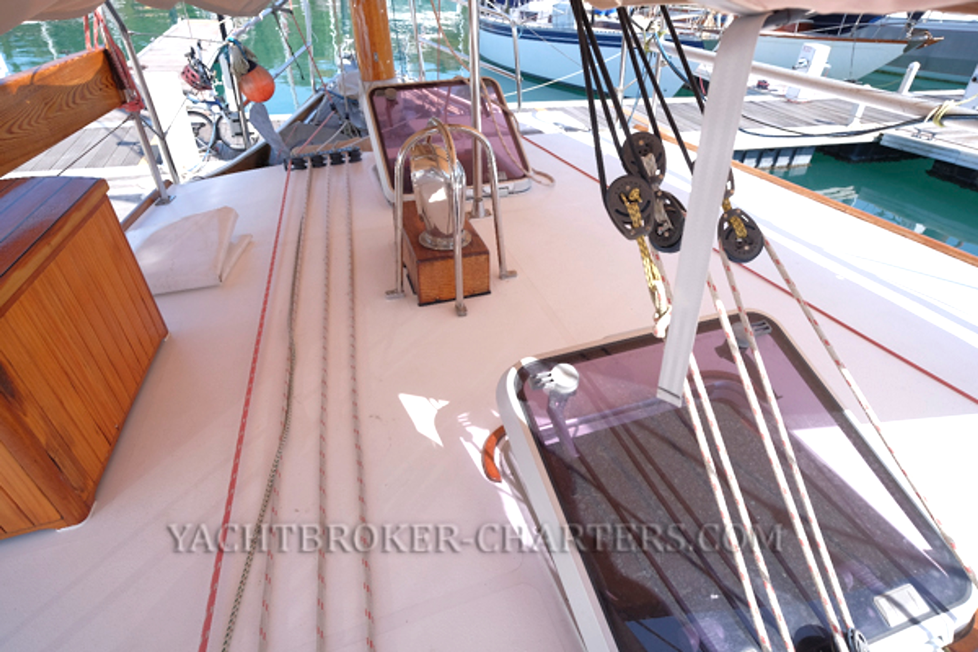 2007 Benford Dory 38 in vendita (photo 27)