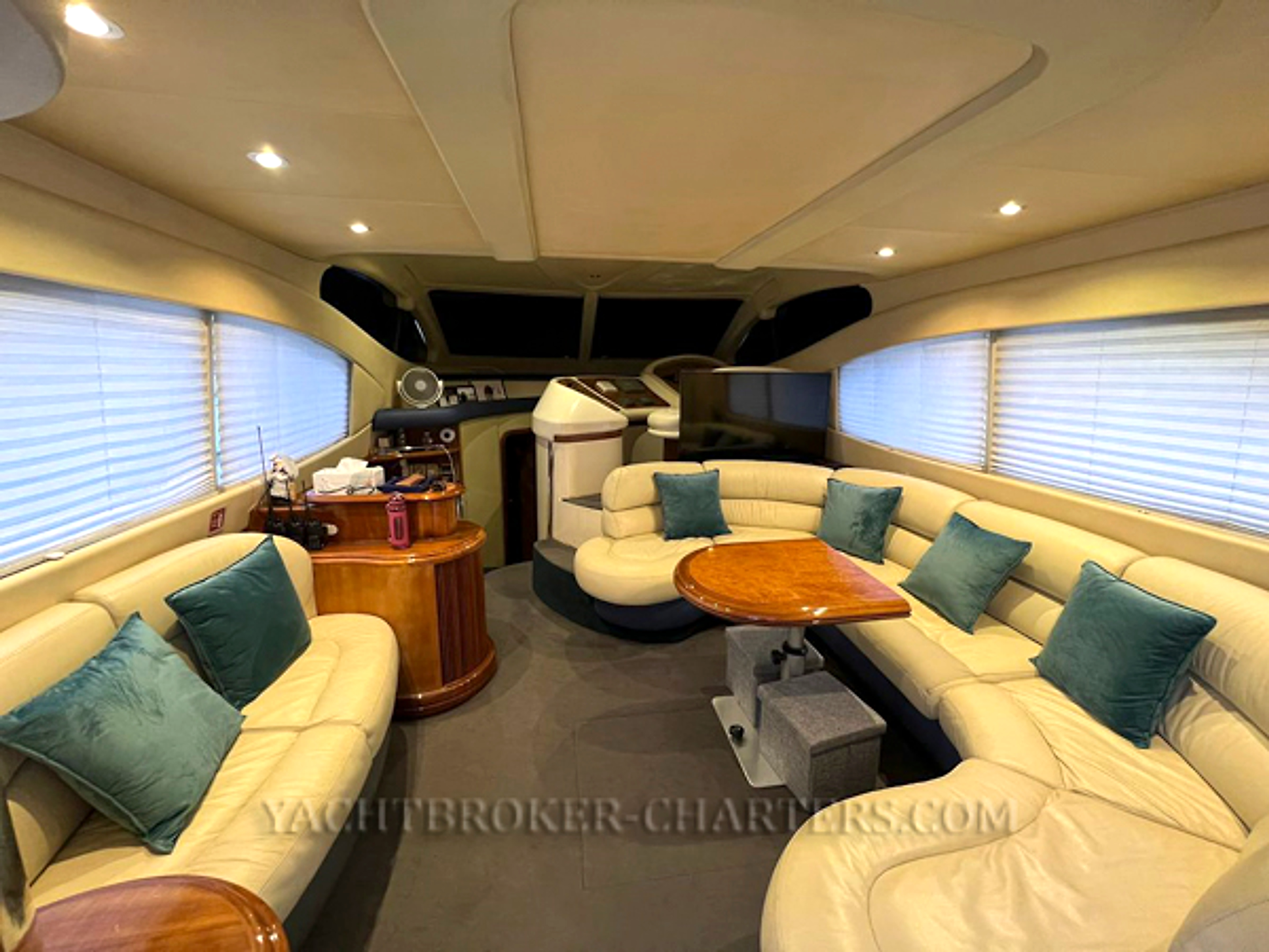 2002 Azimut 46 for sale (photo 19)