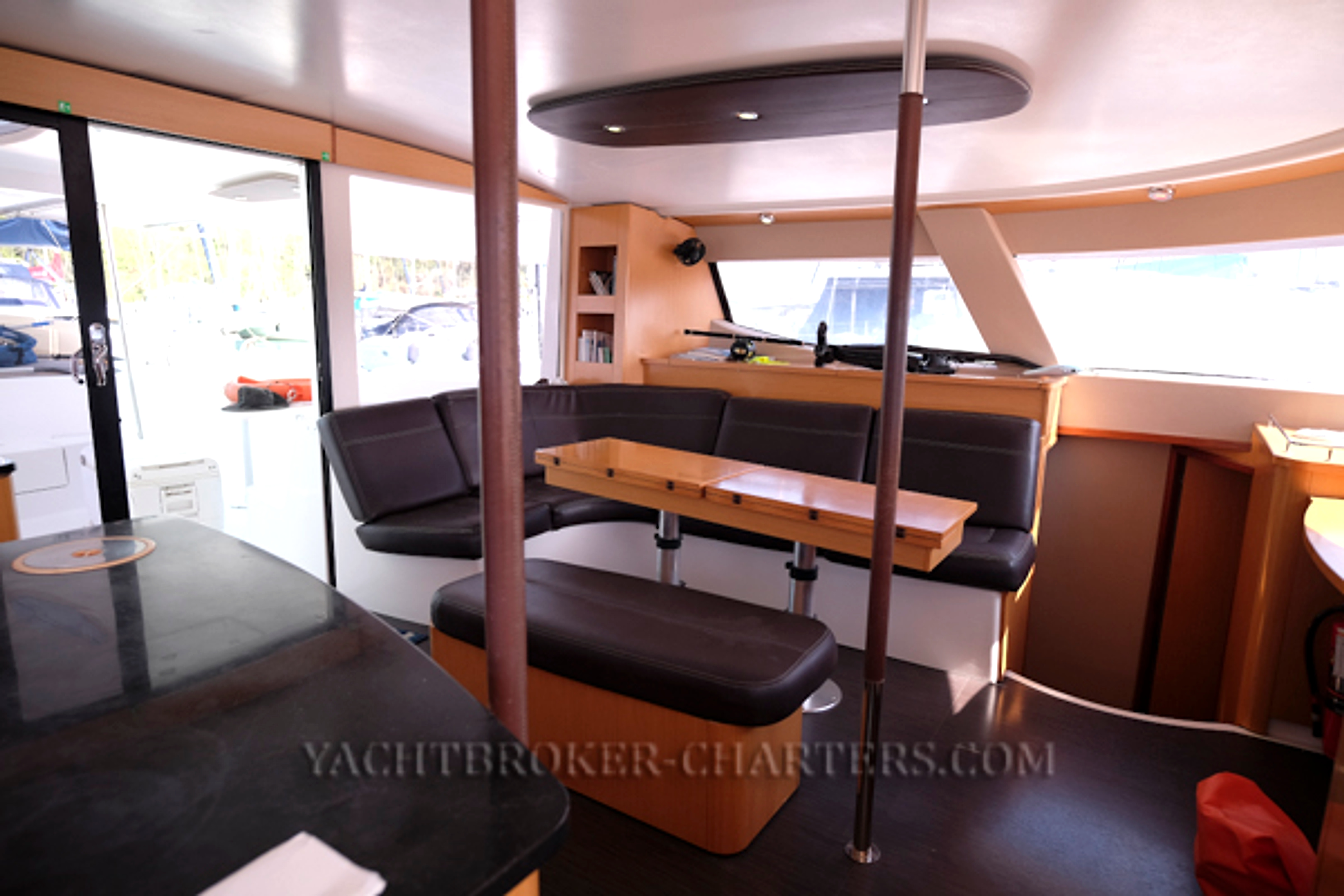 2013 Fountaine Pajot Salina 48 Evolution for sale (photo 2)
