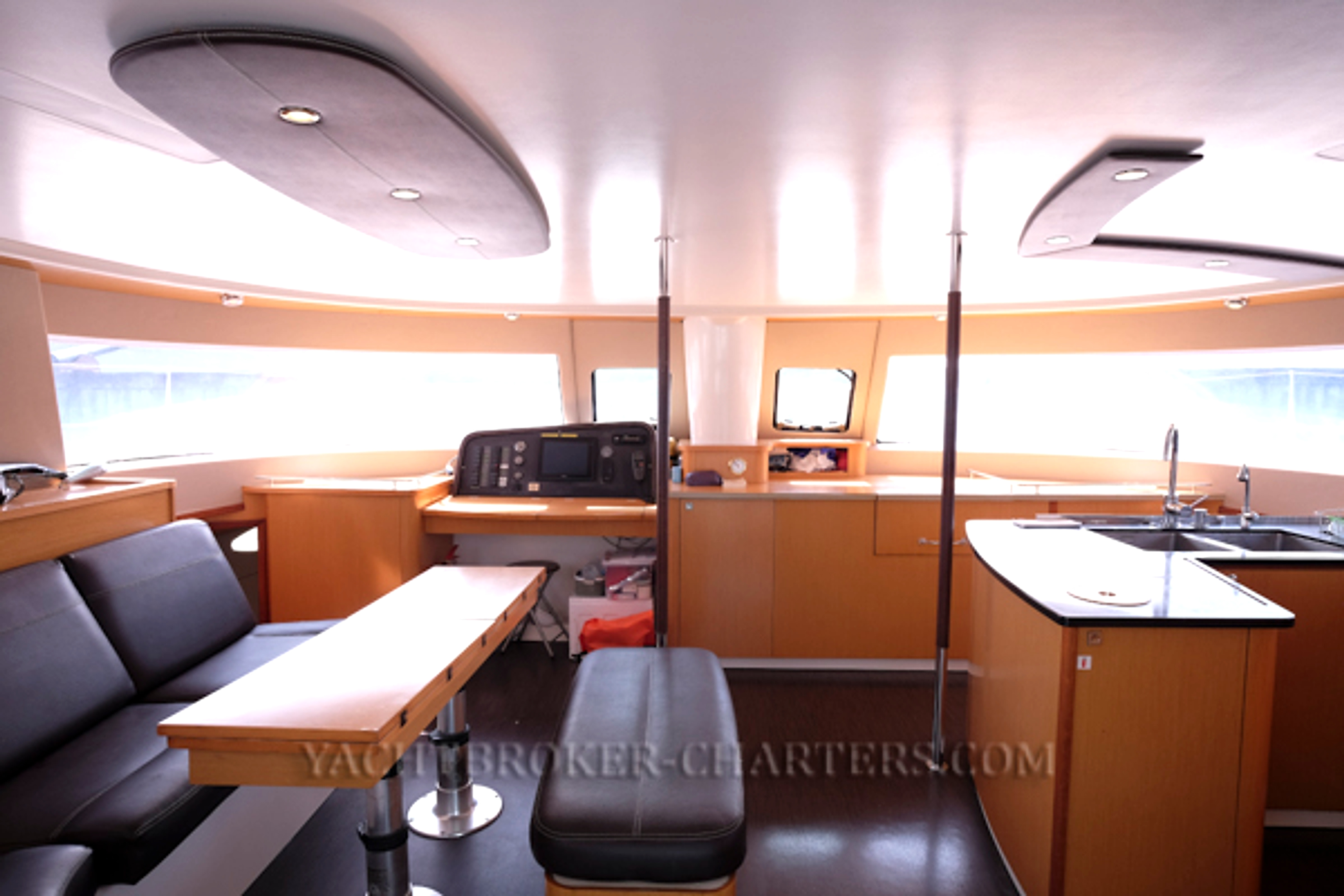 2013 Fountaine Pajot Salina 48 Evolution for sale (photo 11)