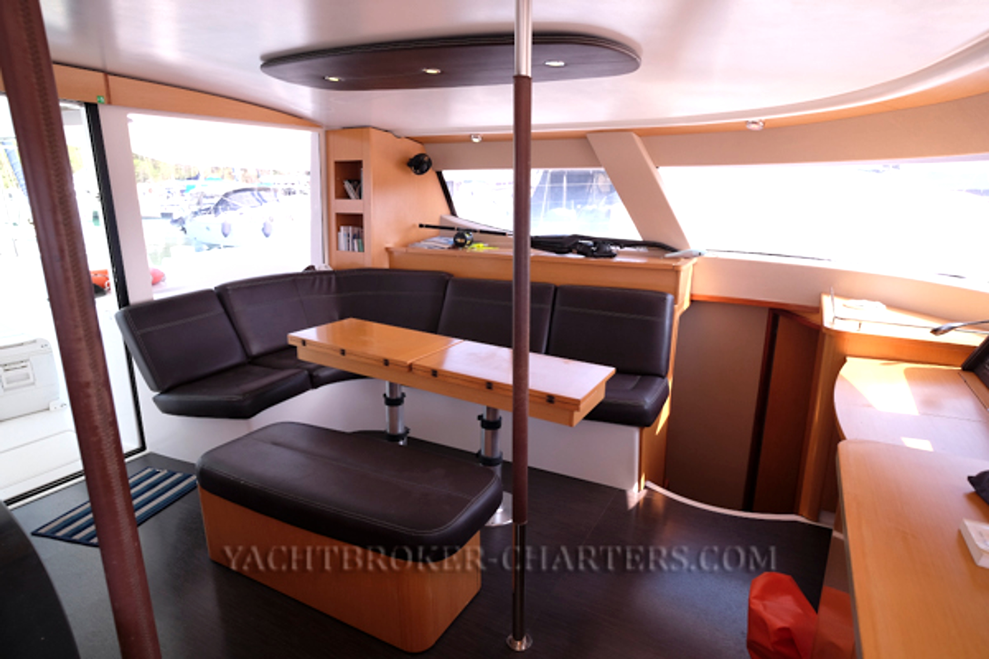 2013 Fountaine Pajot Salina 48 Evolution for sale (photo 15)