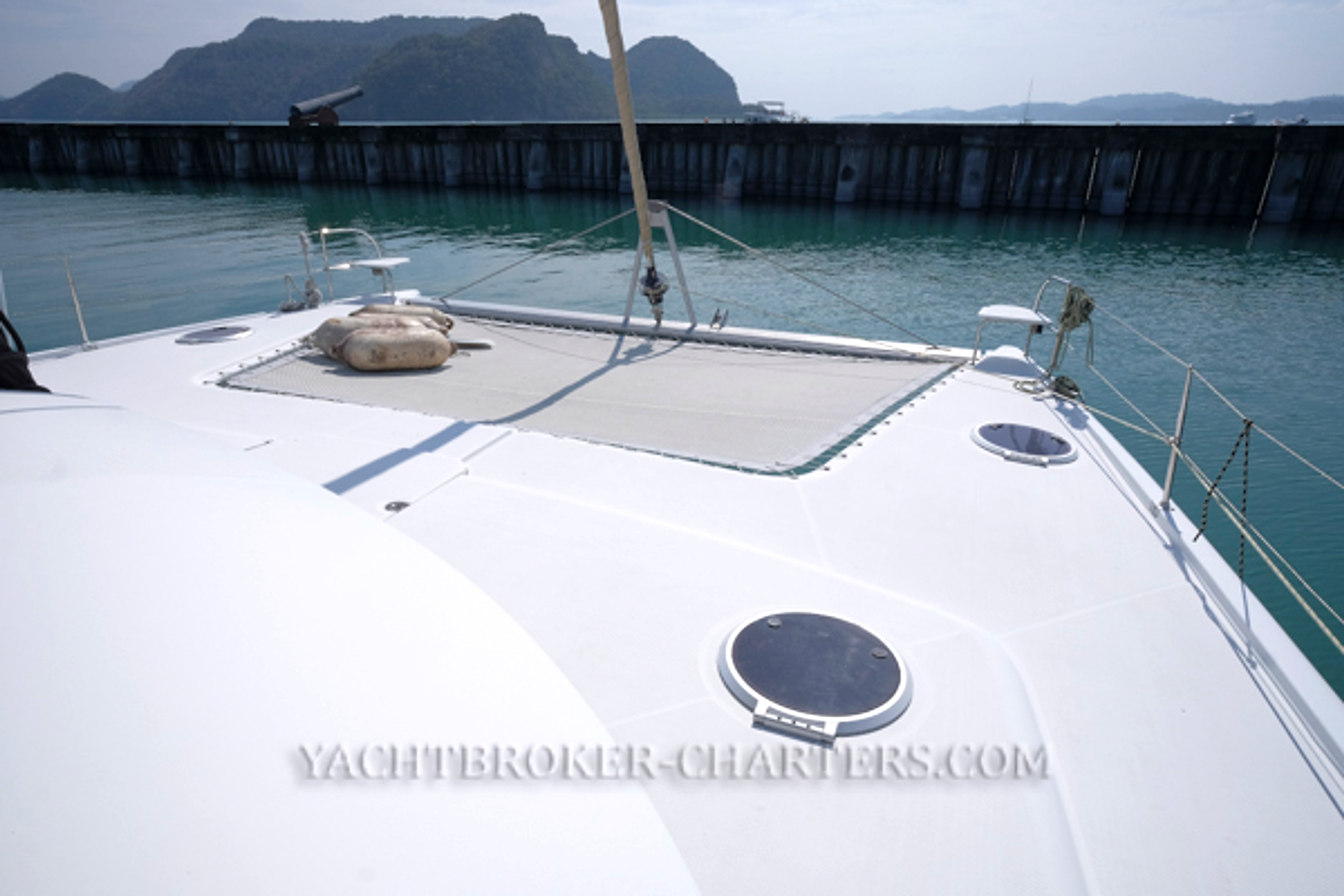 2013 Fountaine Pajot Salina 48 Evolution for sale (photo 24)