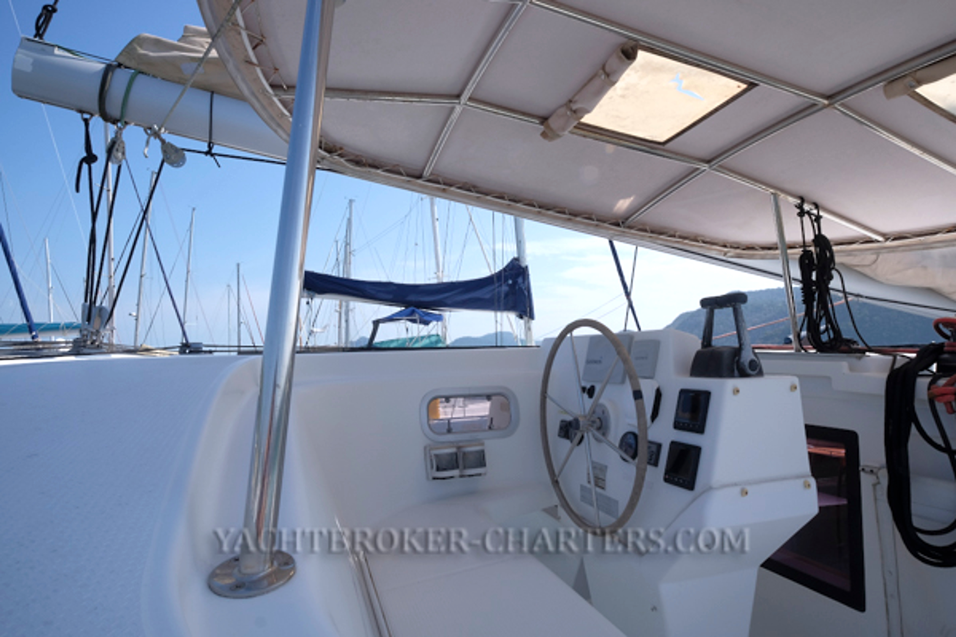 2013 Fountaine Pajot Salina 48 Evolution for sale (photo 26)